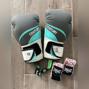 Women’s Boxing Gloves - RADLOCK X CENTURY BRAVE Teal/Gray/White - Excellent Cond